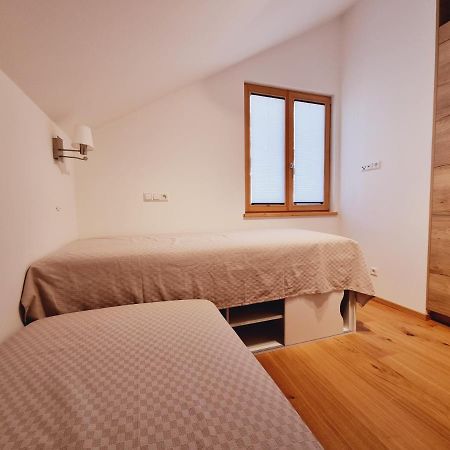 Mei-Chalet Bad Kleinkirchheim Buitenkant foto