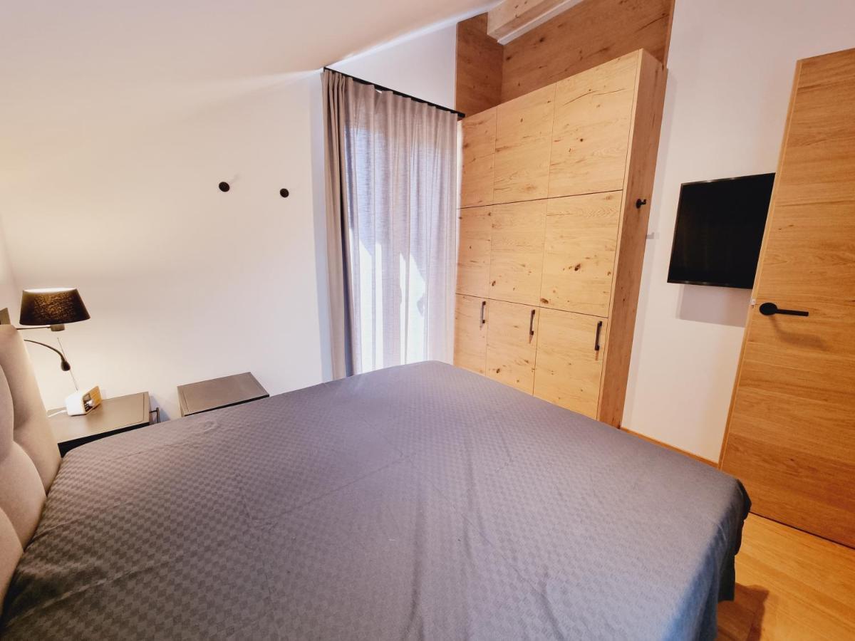 Mei-Chalet Bad Kleinkirchheim Buitenkant foto
